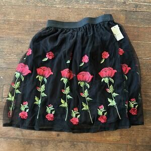 OVER KLESHAS black soft tulle skirt with embroidered roses sz large